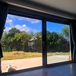 아파트 Landr House *